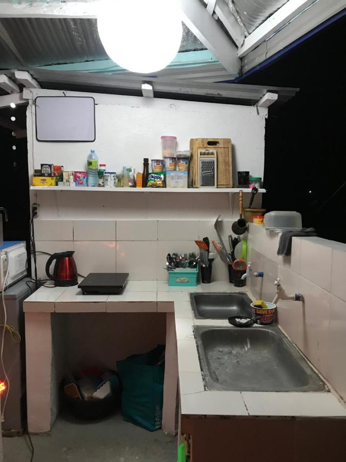 Hostel Lions มัมบาเฮา ภายนอก รูปภาพ