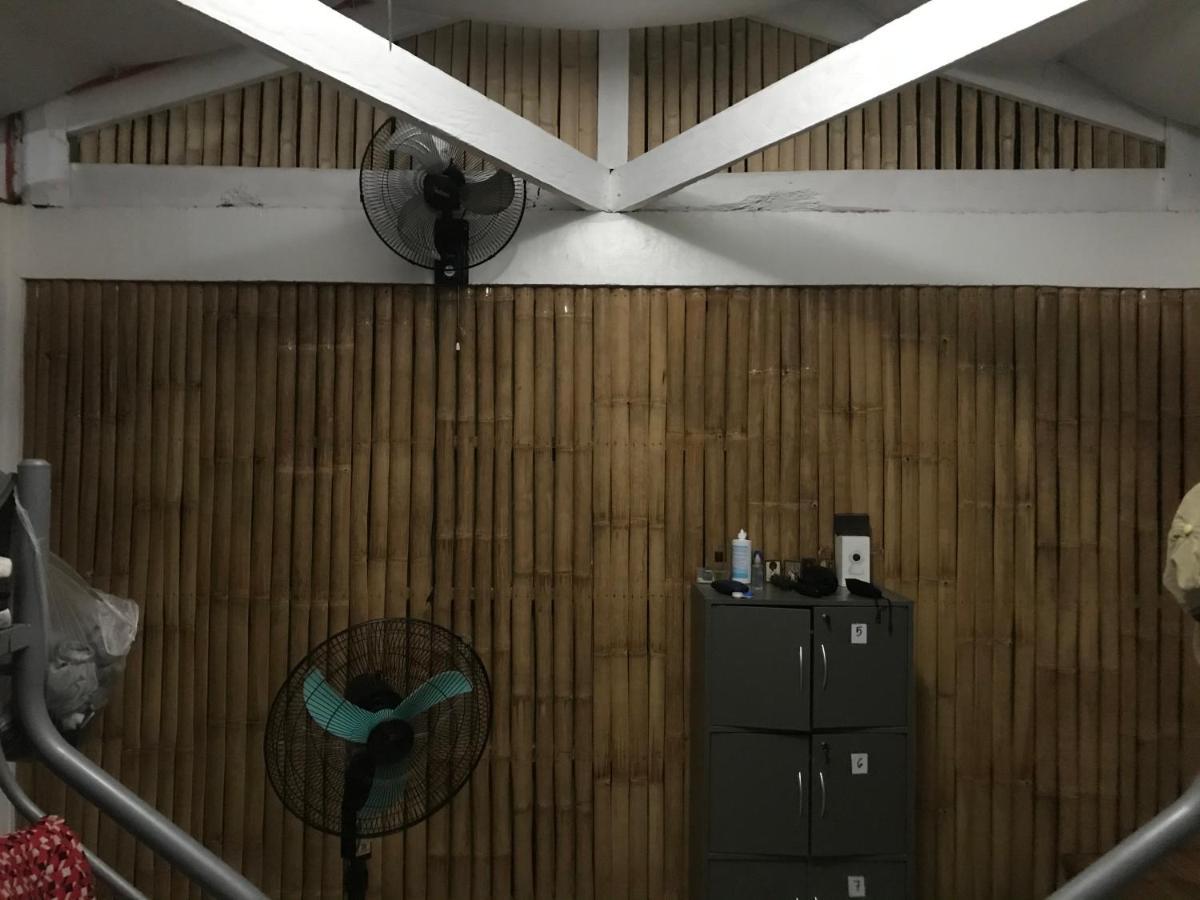 Hostel Lions มัมบาเฮา ภายนอก รูปภาพ
