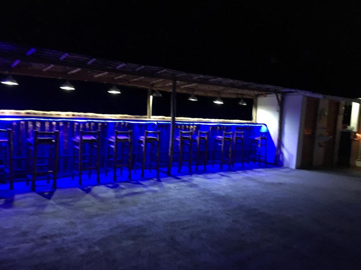 Hostel Lions มัมบาเฮา ภายนอก รูปภาพ